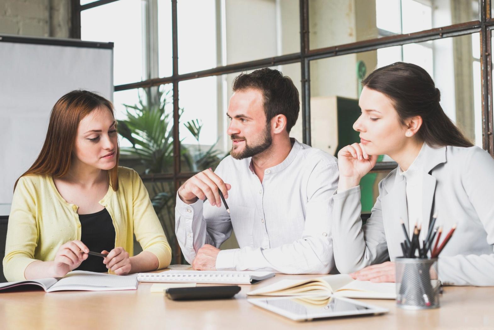 Session de webinaire en cours avec analyse financière
